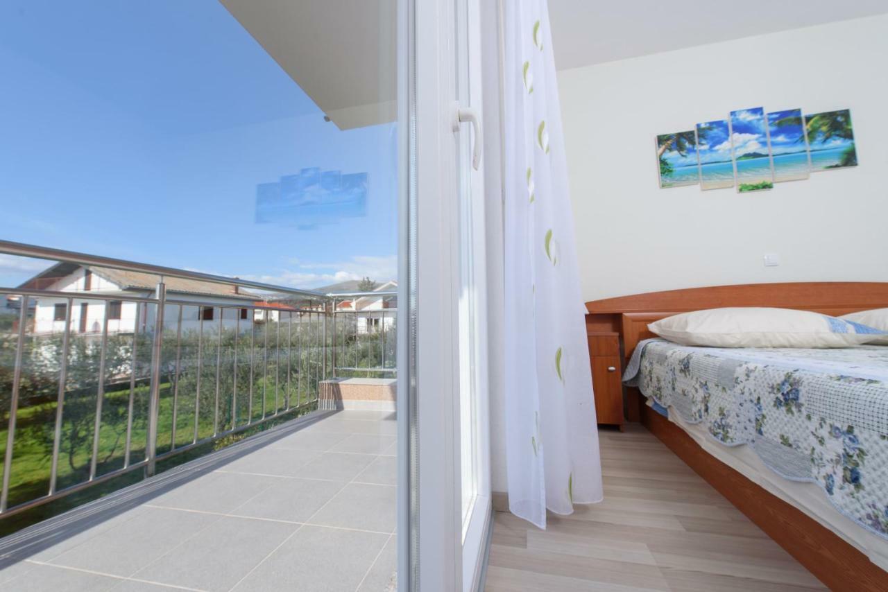 Apartments & Rooms Seaside Kaštela Exterior foto